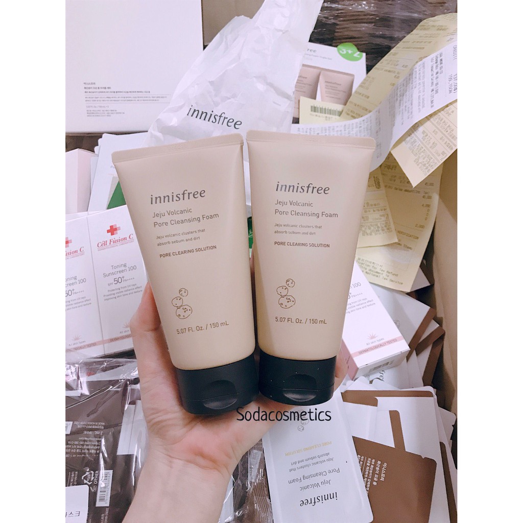 Sữa Rửa Mặt Innisfree Jeju Volcanic Pore Cleansing Foam