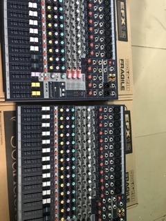 BÀN MIXER EFX12