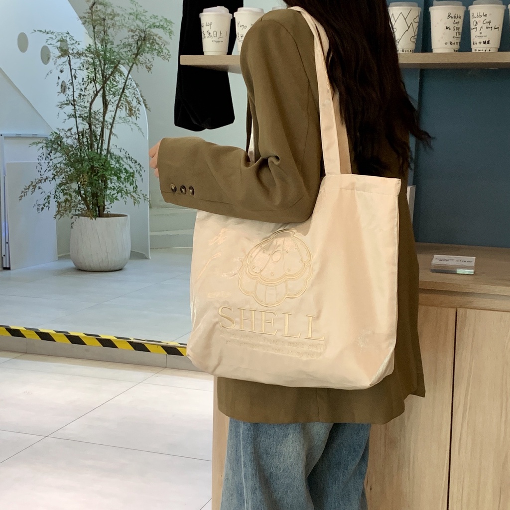 Túi Xách Tote Vải Thêu Đính Ngọc Trai Cỡ Lớn Thời Trang Sang Trọng