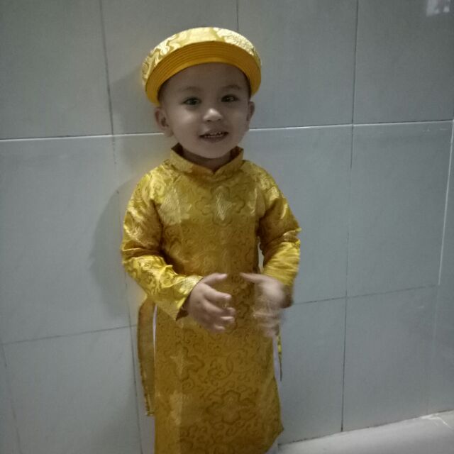 Áo dài cách tân cho bé trai
