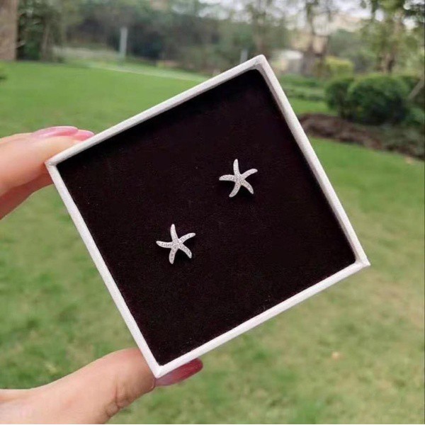 Khuyên Tai Bạc Nữ S925 CaoBac Silver Sao Biển Đính Đá Phong Các Đơn Giản  - Trang Sức Cáo Bạc JEWELLERY