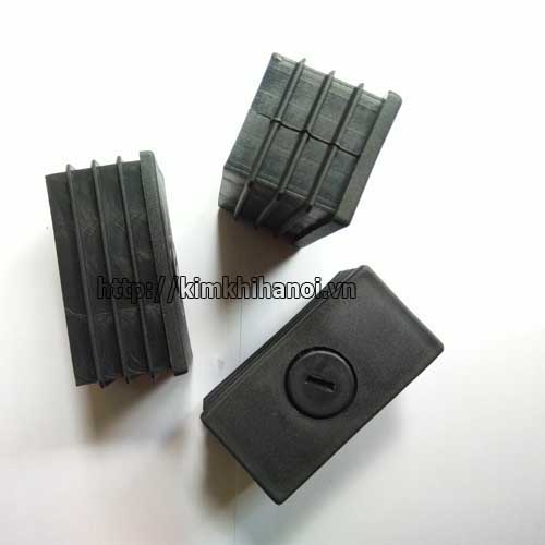 10 cái Đầu nhựa bịt đầu ống sắt thép hộp 40x80 có tăng đưa