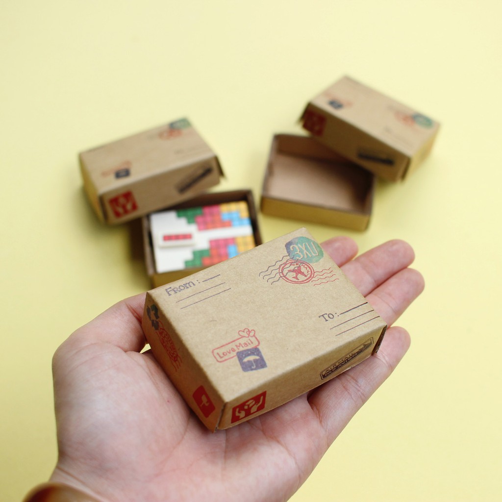 Thiệp Hộp diêm Giáng sinh - Who needs Xmas gift - CM056