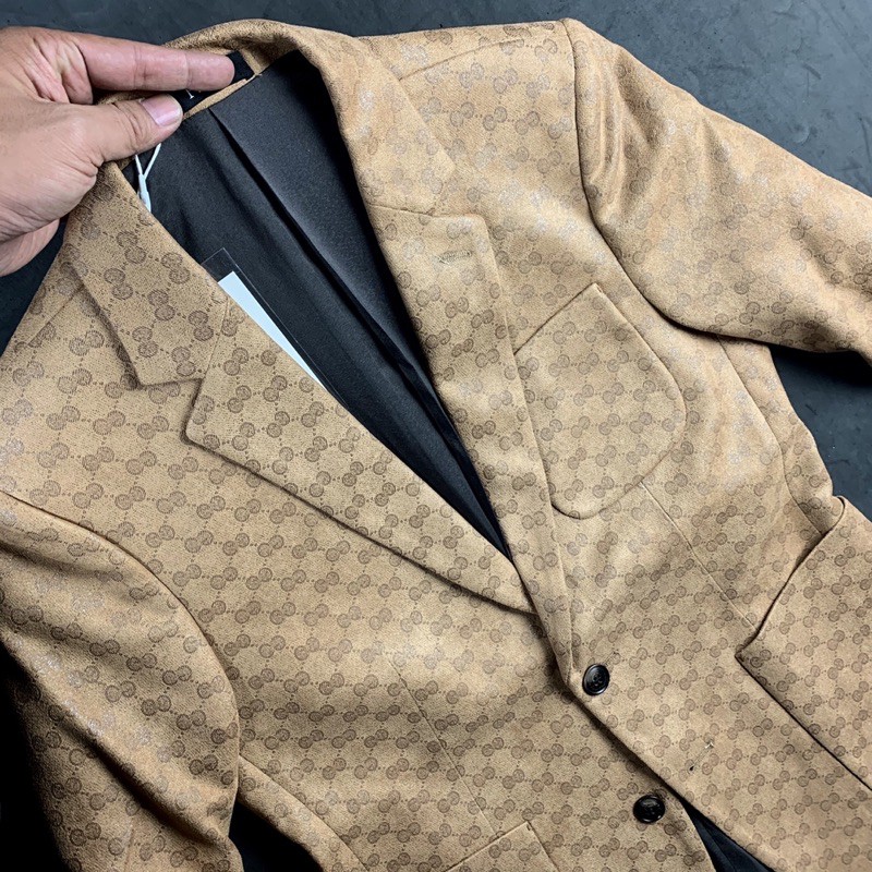 Áo vest, demi, blazer da lộn hoạ tiết nam từ n4mstore | BigBuy360 - bigbuy360.vn
