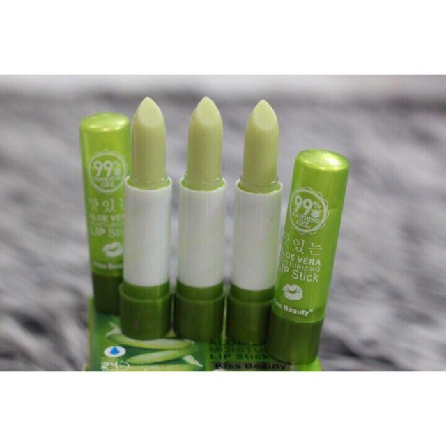 Son dưỡng môi từ nha đam
