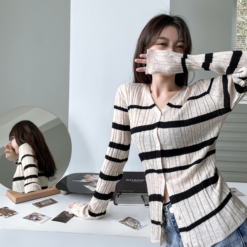 Áo cardigan dệt kim tay dài kẻ sọc phong cách Hàn Quốc thời trang mùa thu dễ phối cho nữ