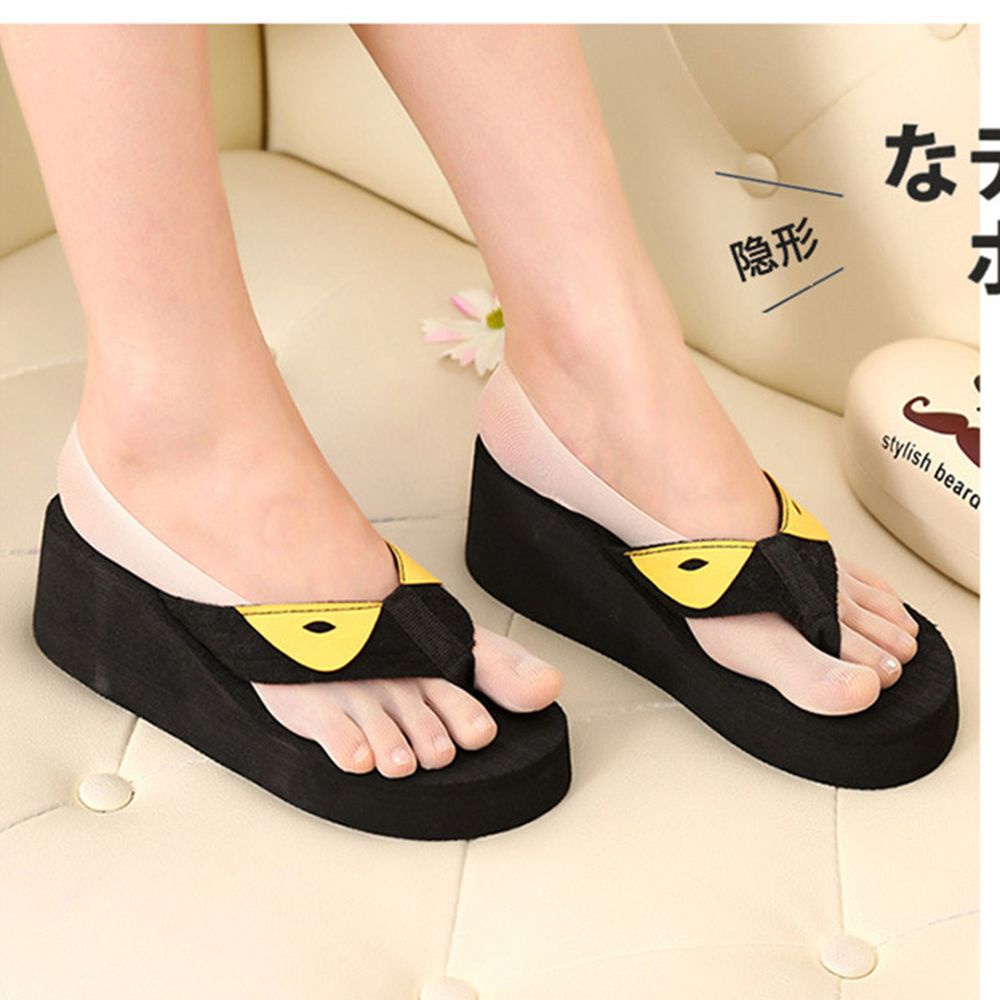 Vớ cổ thuyền xỏ ngón chất liệu thoáng khí chống trượt gồm nhiều màu tùy chọn dành cho nữ