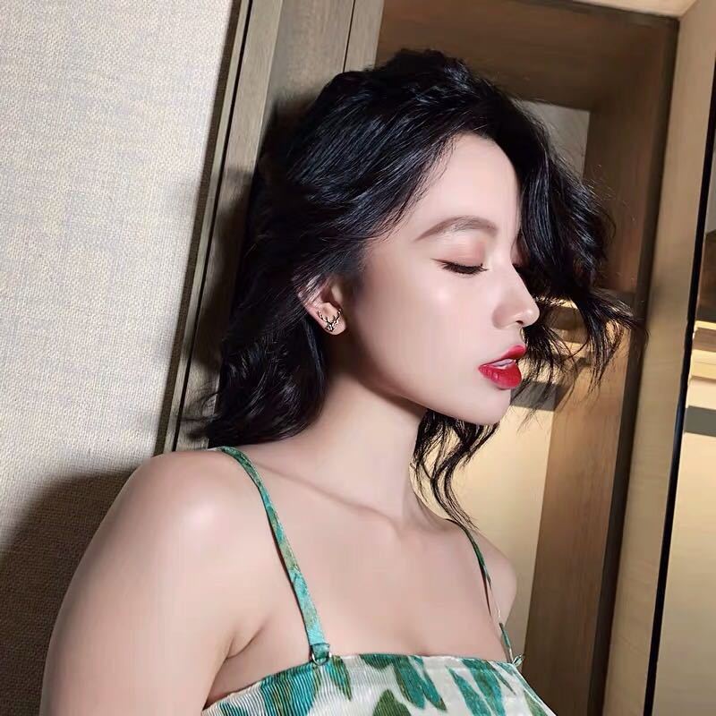 Khuyên Tai Hình Tuần Lộc Mạ Bạc Phong Cách Thời Trang Mới