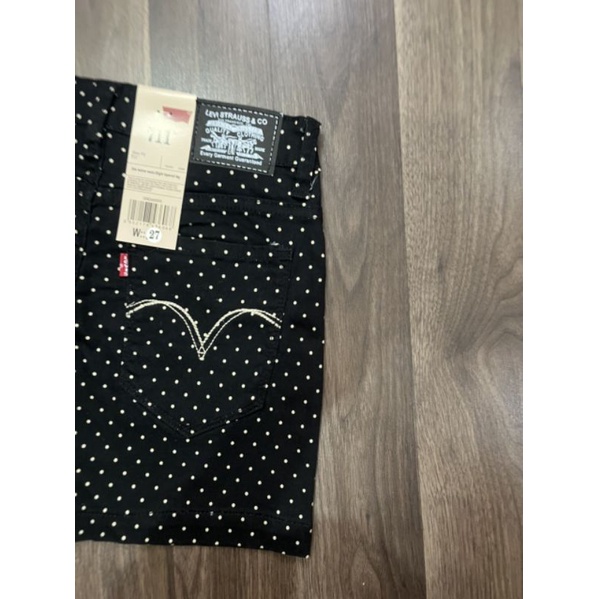 Quần short bi