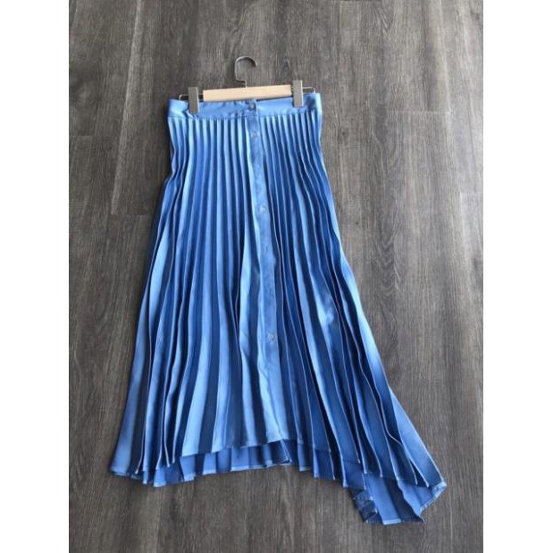 10.10 HOT . Sale . 🍀 9.9 Chân váy stradivarius mẫu 2020 (Asymmetric pleated skirt) .. 🍀 . . . . ✪ new