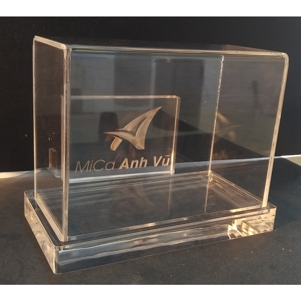 ❤Hộp chụp mica trưng bày sản phẩm đế dày 2cm