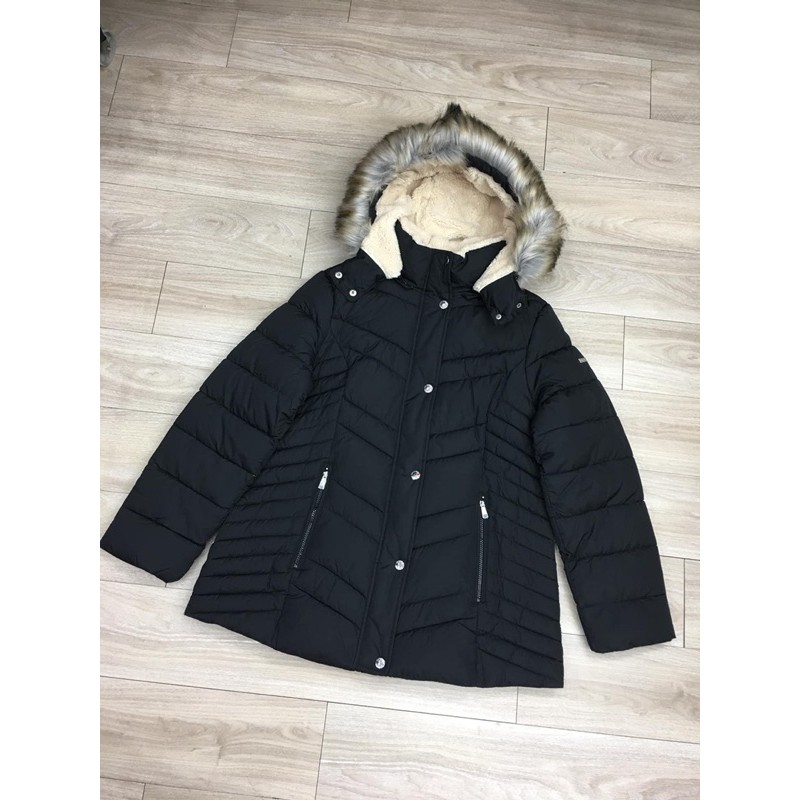 Áo Khoác  *L.A.U.N.D.R.Y*