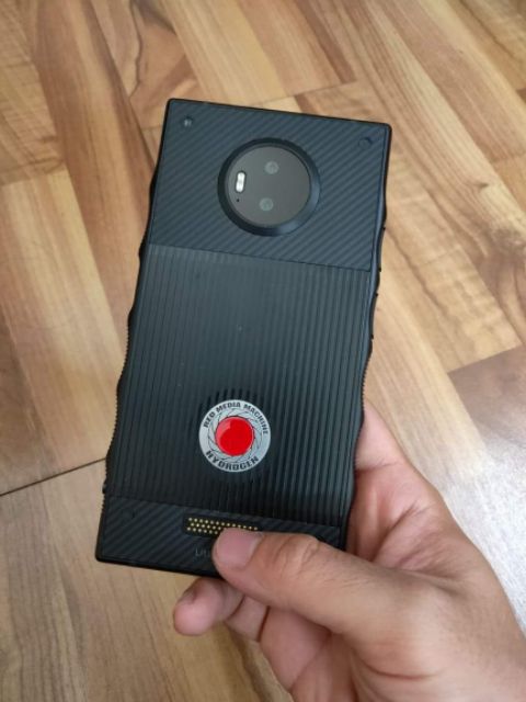 Điện thoại RED Hydrogen One 6GB RAM 4500mah, màn hình Holographic