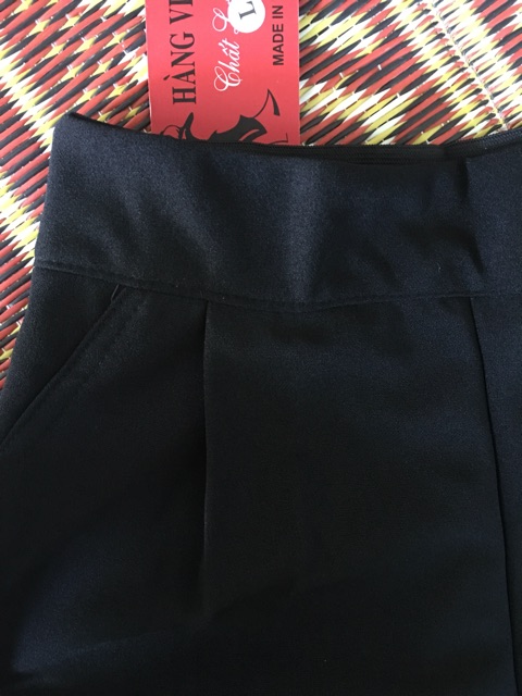 Quần baggy cạp chun sau lưng chất sạn Hàn siêu đẹp | BigBuy360 - bigbuy360.vn