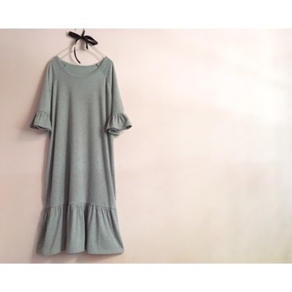 Đầm midi thun suông xoè đuôi cá