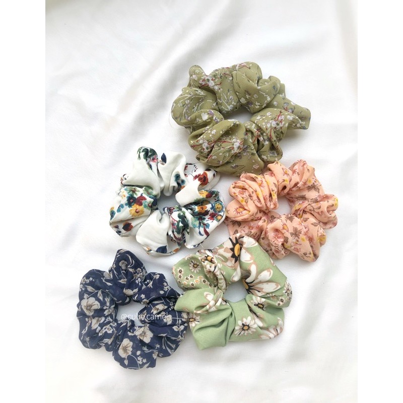 Scrunchies Hoa Phù Hợp Style Trưởng Thành