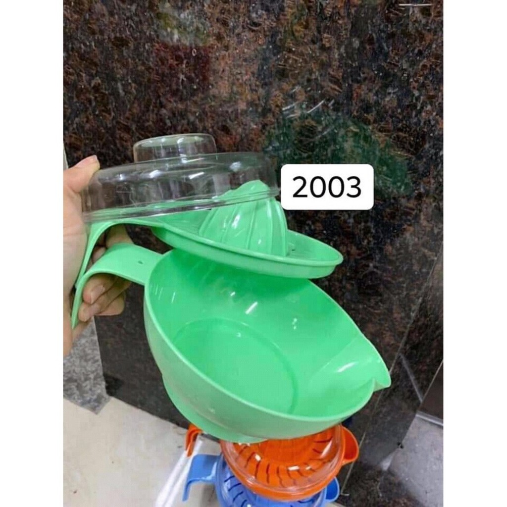 Ca vắt nước cam có tay cầm nhựa Việt Nhật No 2003
