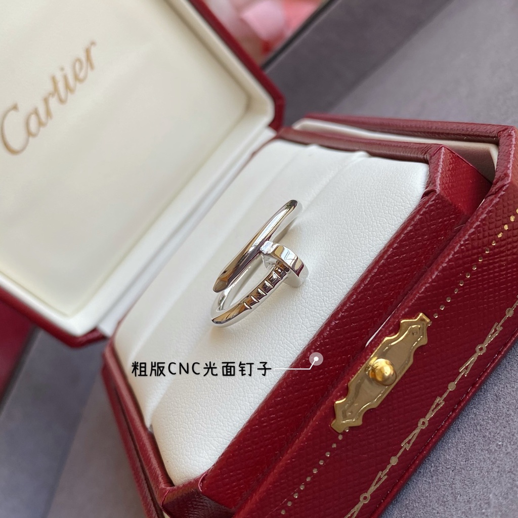 Nhẫn thời trang nữ cao cấp Cartier với thiết kế sành điệu, thanh lịch và cá tính