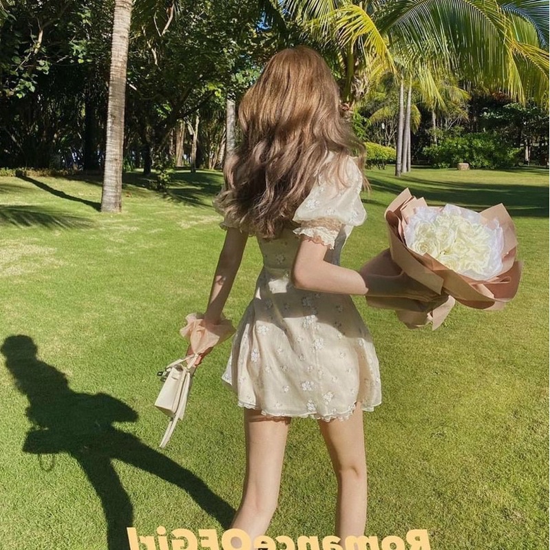 Đ𝐀̂̀𝐌 HOA CỔ V VIỀN REN NƠ TAY BO