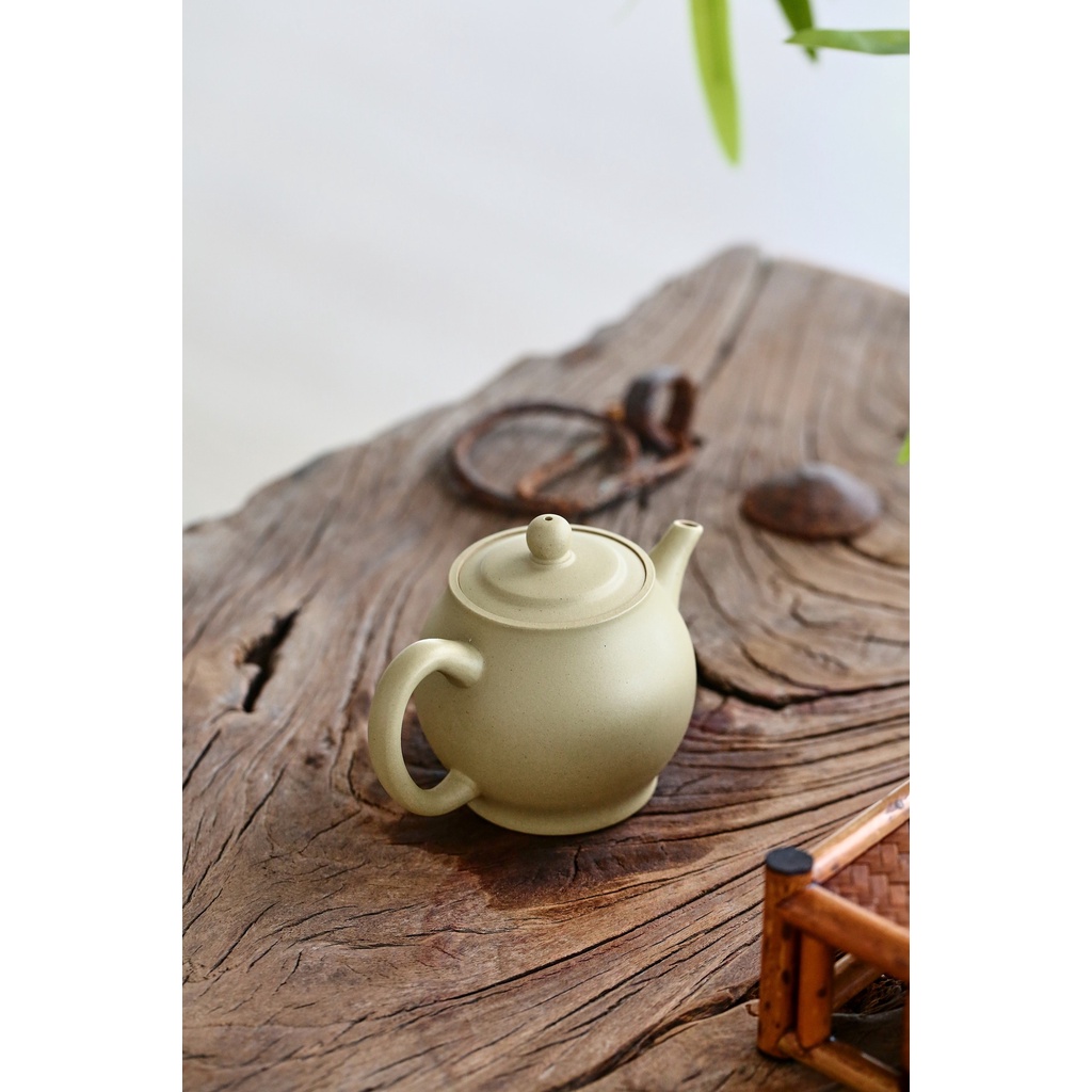 Ấm Tử Sa Nghi Hưng Ngọc Châu 140 ml (Bổn Sơn Lục)