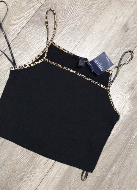Áo Croptop viền beo