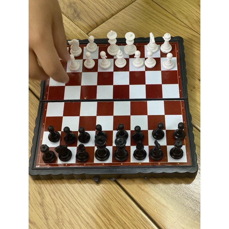 Bộ cờ vua nam châm loại nhỏ KT 15x15cm