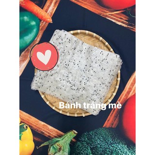 Bánh tráng mè đen đặc sản