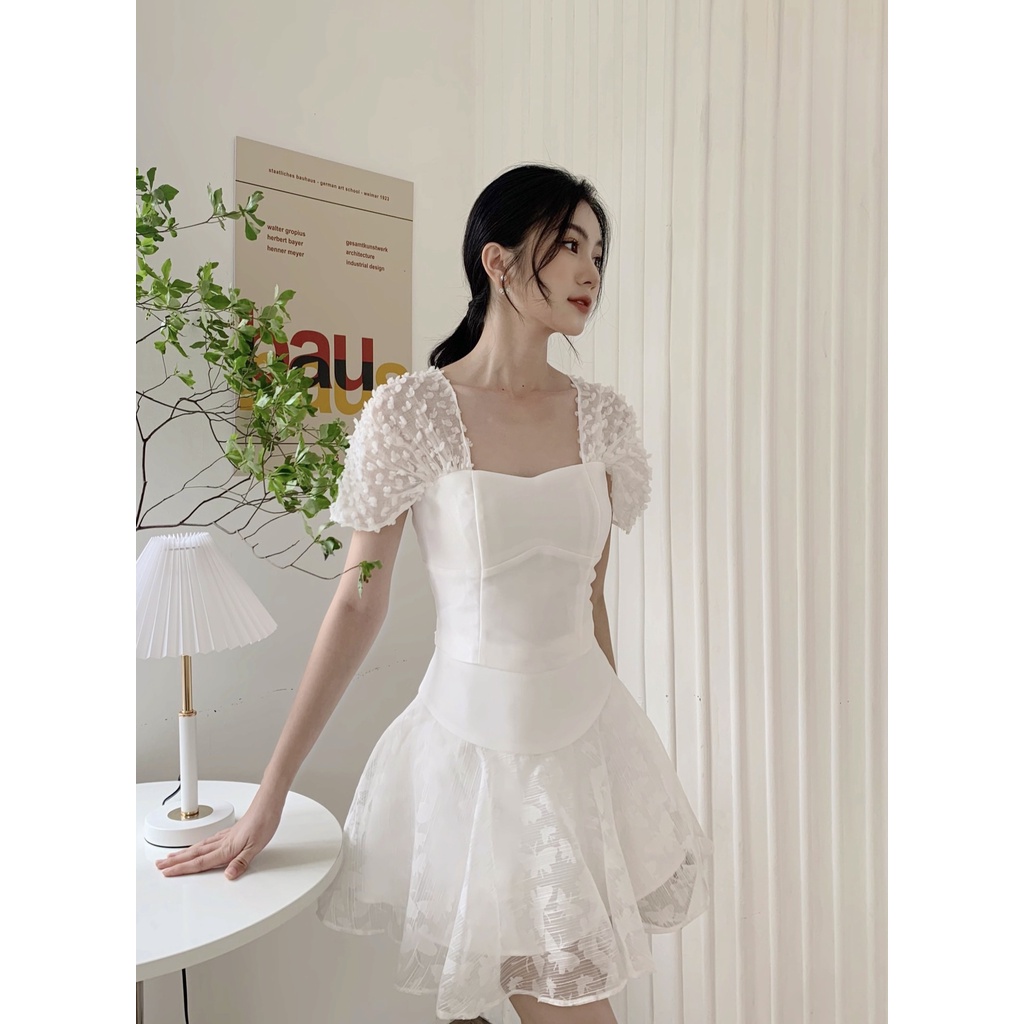 Áo croptop Chillgals phối bông vân mây AO-007