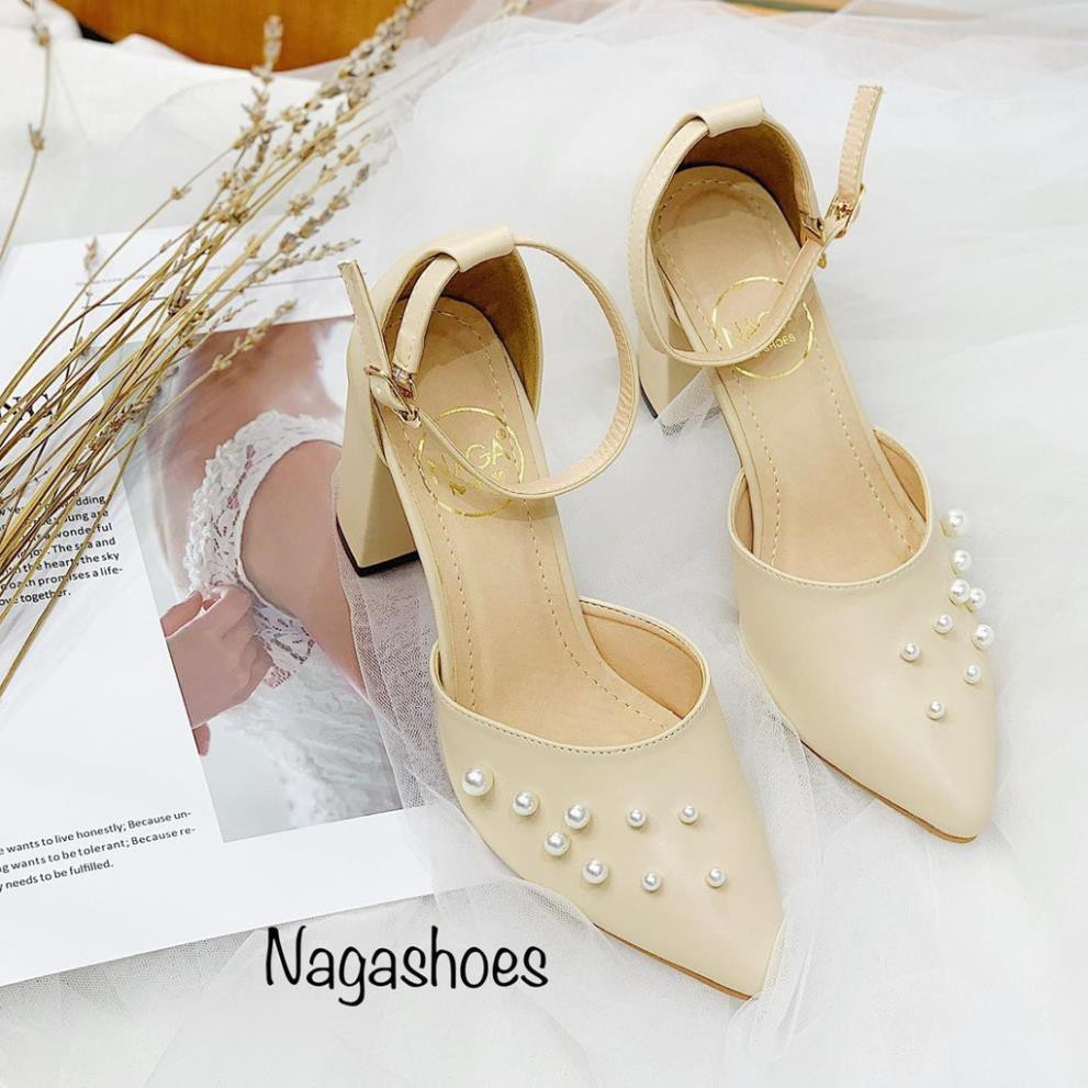 GIÀY CAO GÓT NAGASHOES MŨI NHỌN ĐÍNH NGỌC TRAI NHÂN TẠO 7P NAC130 [Sale]