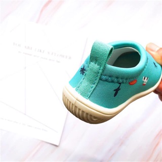 Giày slipon xốp siêu êm siêu nhẹ