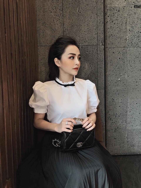 Set áo sơ mi kết hợp chân váy xoè cúc nữ hot | BigBuy360 - bigbuy360.vn