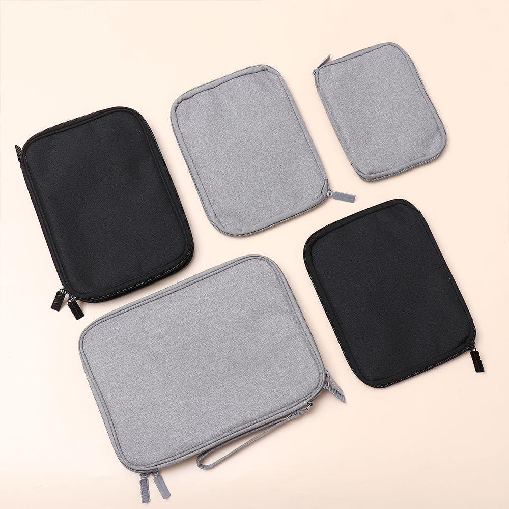 Hộp Đựng Tai Nghe / Dây Cáp Mini Đa Năng Giá Đỡ