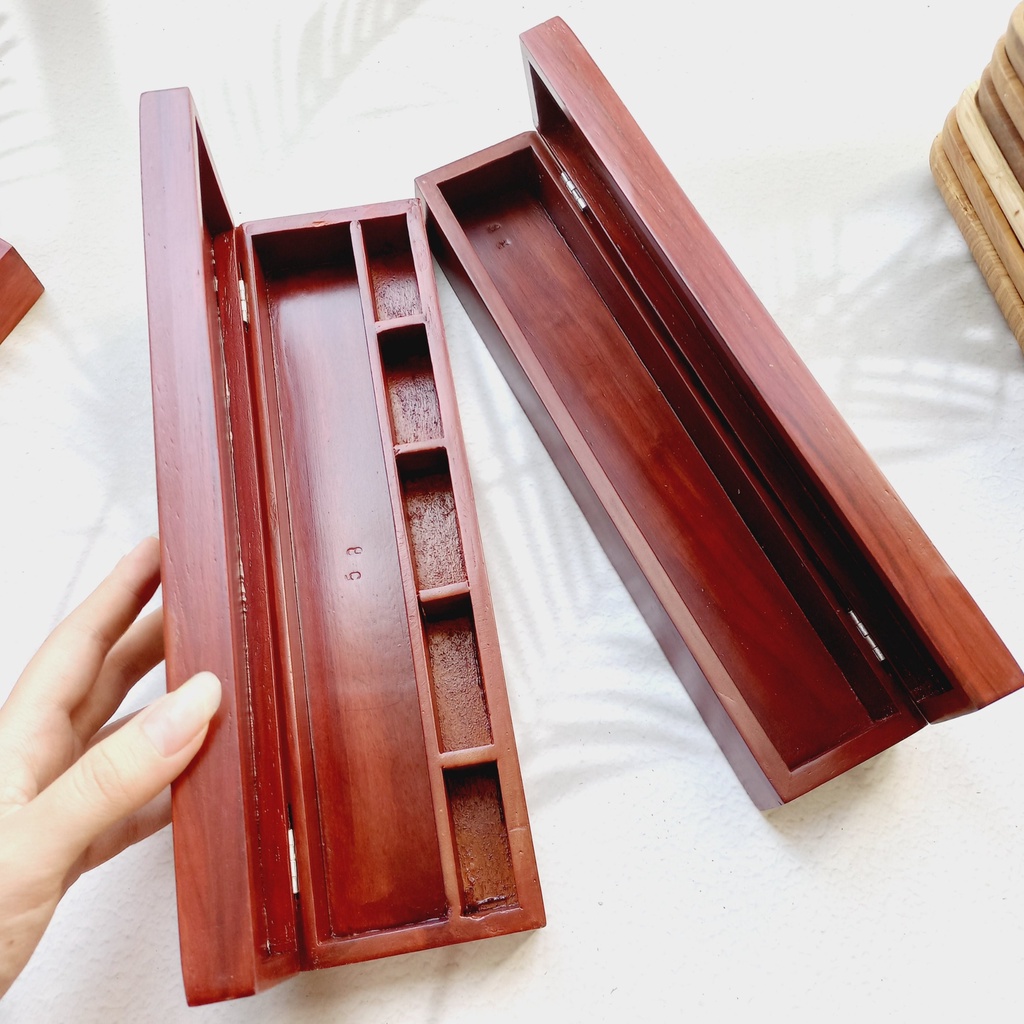 Hộp Đựng Đũa Gỗ Hương Đỏ Họa Tiết Cô Gái Áo Dài Của Việt Nam, Hộp Đũa Sang Trọng Decor Trang Trí Chụp Ảnh Của Vitrapro