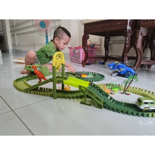 Đường đua khủng long, bộ đồ chơi lắp ráp đường đua ô tô cỡ lớn cho bé, đồ chơi trí tuệ Tinashop99