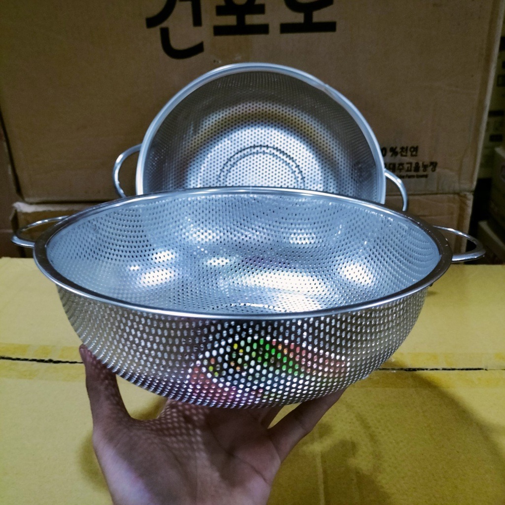Rổ Inox 304 Đa Năng Lỗ Lưới Nhỏ Dày - 25X10CM Có 3 Chân Ráo Nước - Có Quai Treo Tiện Lợi