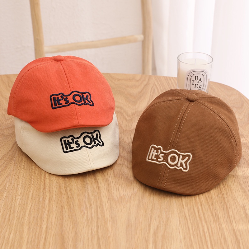 Mũ Beret Ngắn Thêu Chữ Thời Trang Cho Bé