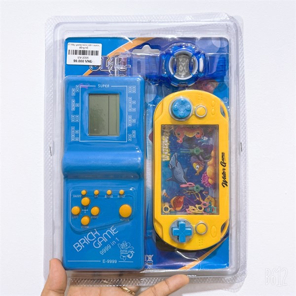Vỉ đồ chơi máy game xếp gạch, kèm bấm nước và đồng hồ đồ chơi cho bé EV-3006 EV-3006