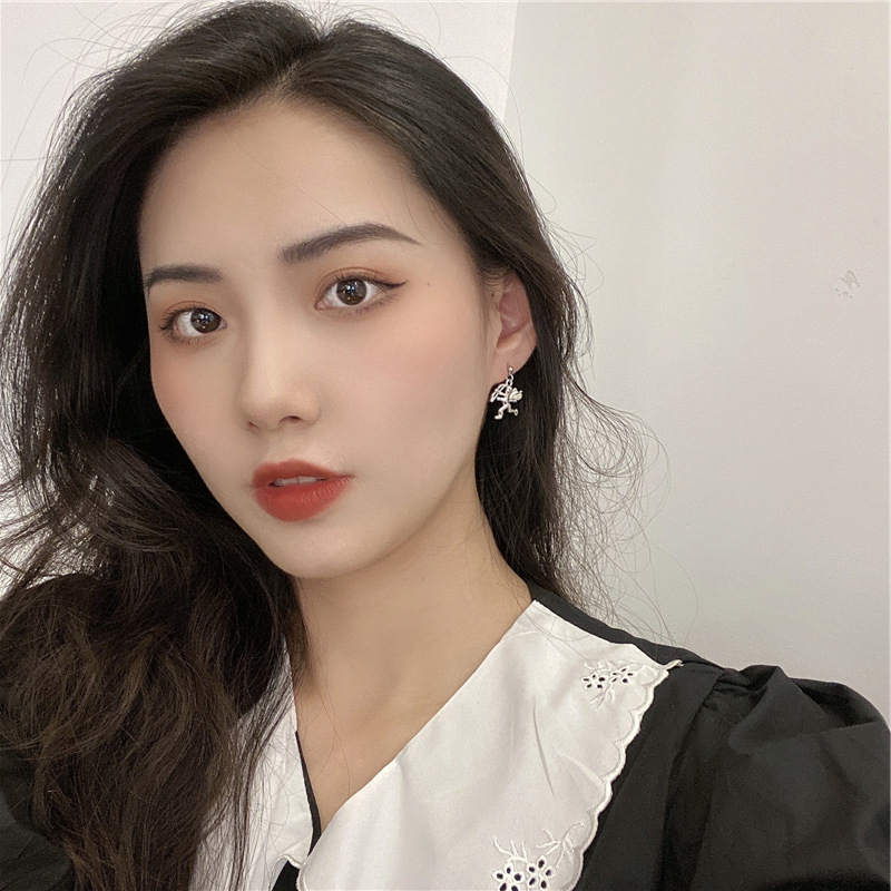 Hoa Tai Dáng Dài Hình Thần Tình Yêu Cupid Cá Tính