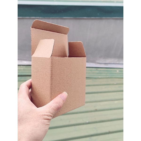 20 Hộp Carton nắp gài 12x6x12 cm