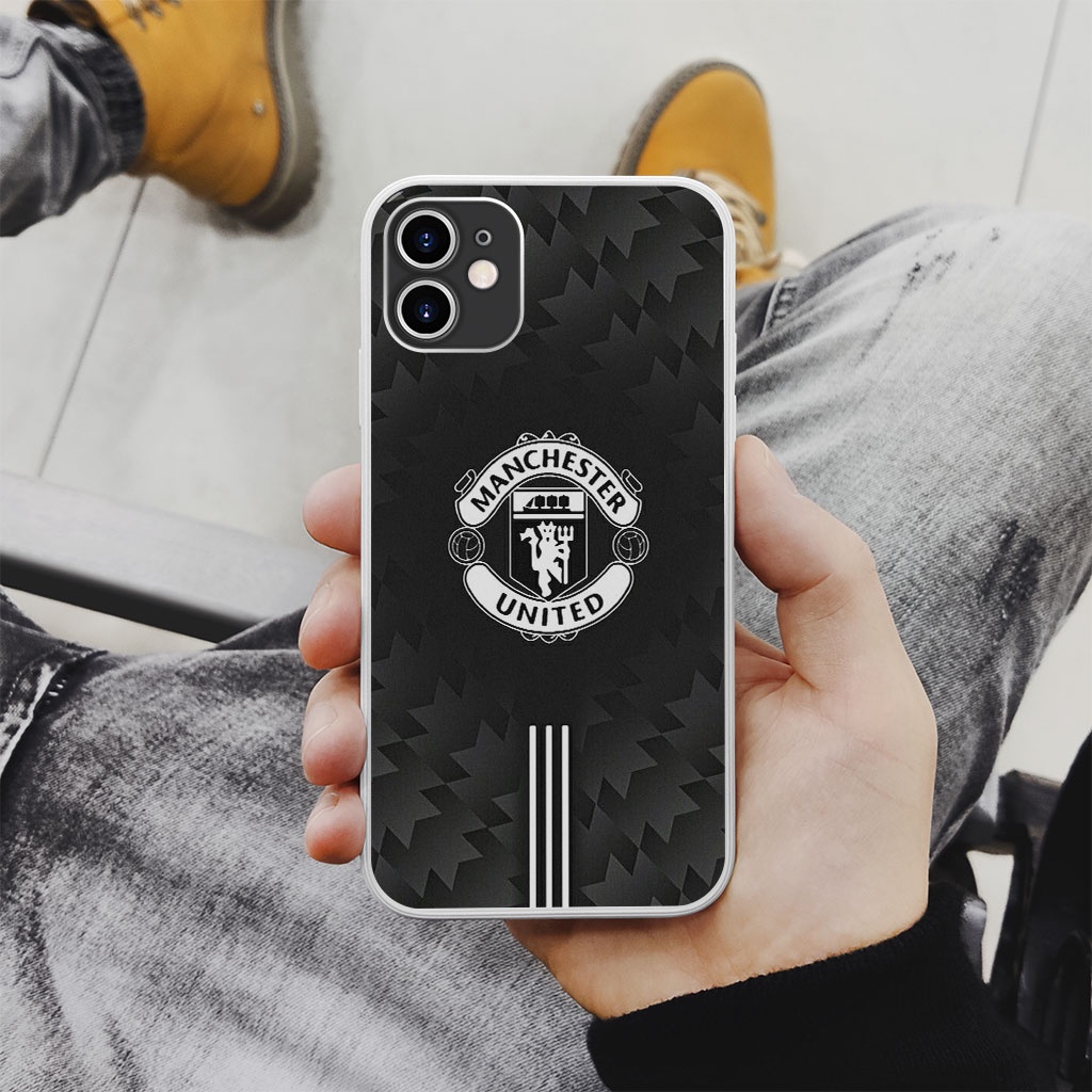 Ốp lưng logo manchester united black background pro 13 11 12 promax 7 8 plus xs X Xr  FOO20222534