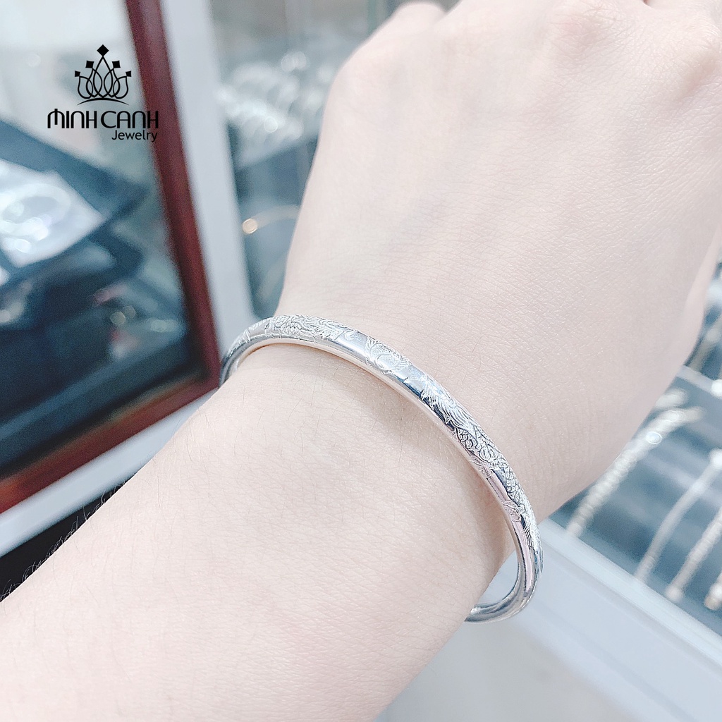 Vòng Tay Bạc Nữ Chạm Khắc Điều Chỉnh Được Size Minh Canh Jewelry