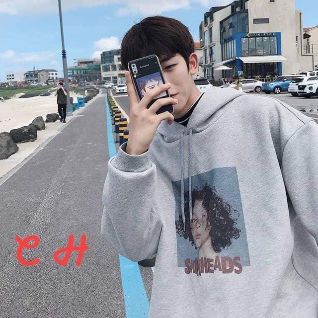 Áo hoodie cậu bé tóc xoăn CH11