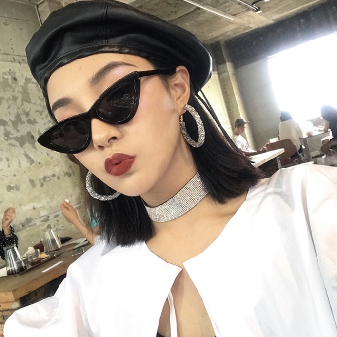 Kính Mát Thời Trang Khung Mắt Mèo Tam Giác Kiểu Retro Âu Mỹ Cho Nam &amp; Nữ