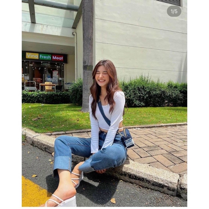 ÁO CROP TAY DÀI KHOÉT EO CÓ DÂY (CTCT)