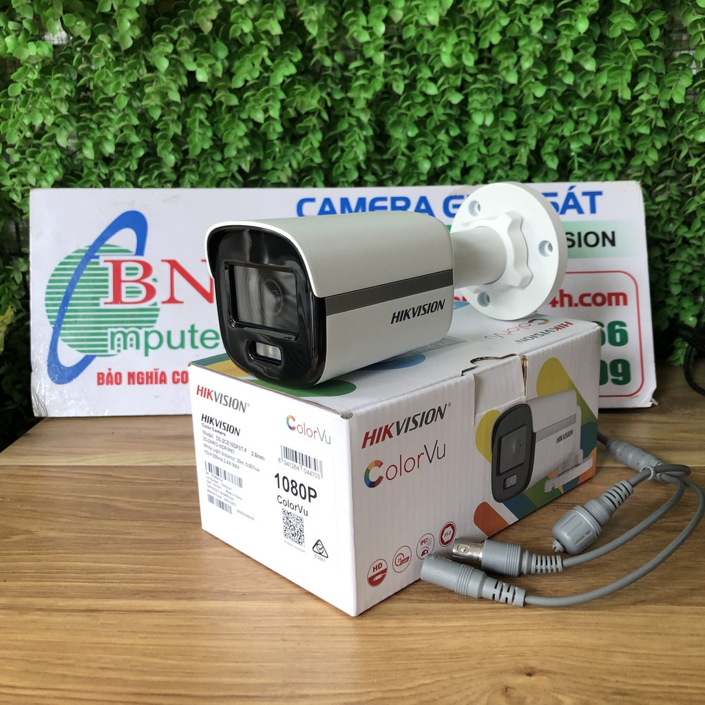 Camera Hikvison thân trụ DS-2CE10DF0T-F 2.0MP có màu ban đêm