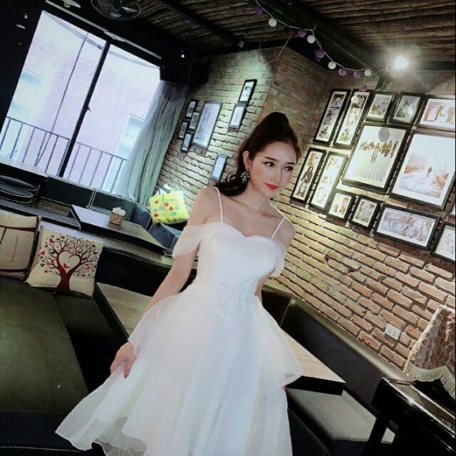 Đầm ren xòe 79.000