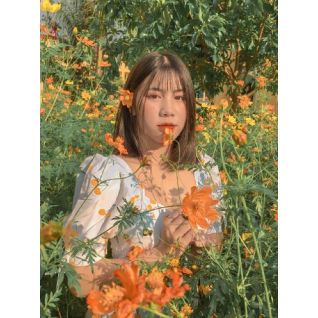 Đầm Nữ Trắng Họa Tiết Cherry Vàng