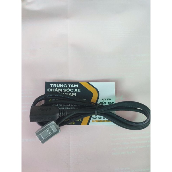 Jack usb CD oto mitsubitshi-xpander