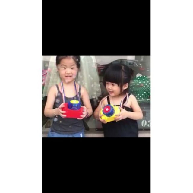 Máy ảnh thổi bong bóng