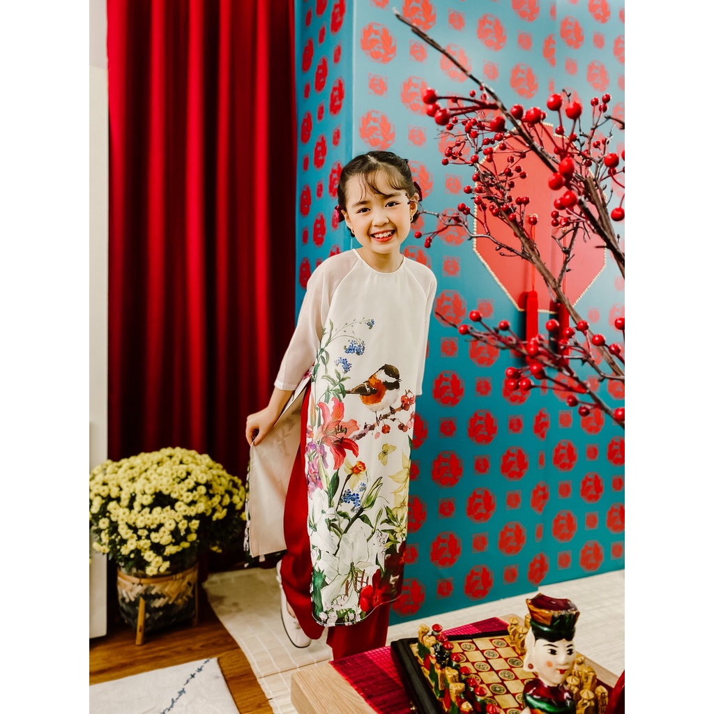 Kid áo dài màu trắng kem, quần đỏ 1AD2045 ADORE DRESS
